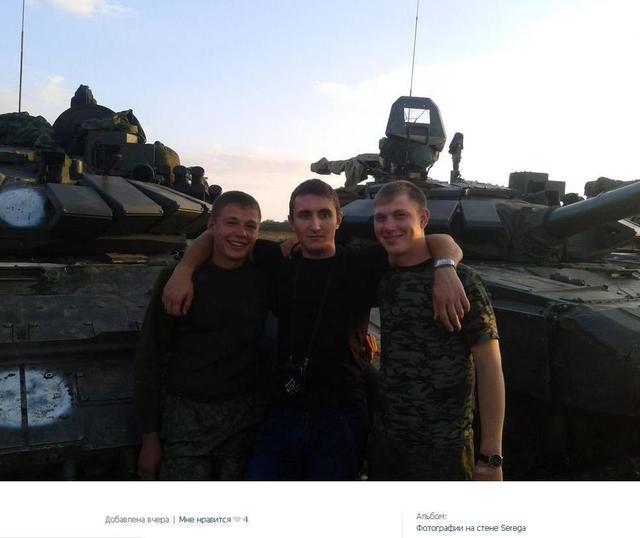 Nouvelle preuve de la participation de chars d'envahisseurs russes aux combats dans le Donbass. Rapport PHOTO + VIDEO Новое доказательство участия танков российских оккупантов в боевых действиях на Донбассе. ФОТОрепортаж+ВИДЕО