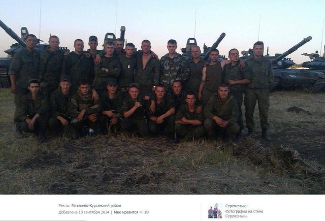 Nouvelle preuve de la participation de chars d'envahisseurs russes aux combats dans le Donbass. Rapport PHOTO + VIDEO Новое доказательство участия танков российских оккупантов в боевых действиях на Донбассе. ФОТОрепортаж+ВИДЕО