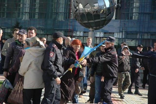 Arrêtez de mentir et combattez!, - La marche pour la paix a commencé à Moscou. DIFFUSION EN DIRECT + PHOTO Хватит врать и воевать!, - Марш мира начался в Москве. ПРЯМАЯ ТРАНСЛЯЦИЯ+ФОТОрепортаж