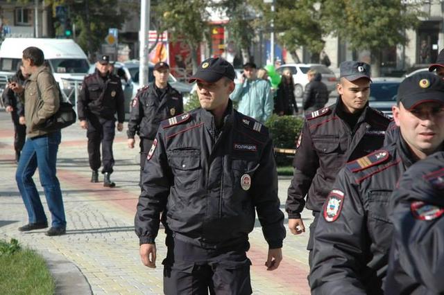 Arrêtez de mentir et combattez!, - La marche pour la paix a commencé à Moscou. DIFFUSION EN DIRECT + PHOTO Хватит врать и воевать!, - Марш мира начался в Москве. ПРЯМАЯ ТРАНСЛЯЦИЯ+ФОТОрепортаж