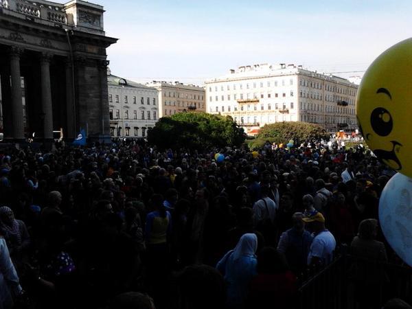 Arrêtez de mentir et combattez!, - La marche pour la paix a commencé à Moscou. DIFFUSION EN DIRECT + PHOTO Хватит врать и воевать!, - Марш мира начался в Москве. ПРЯМАЯ ТРАНСЛЯЦИЯ+ФОТОрепортаж