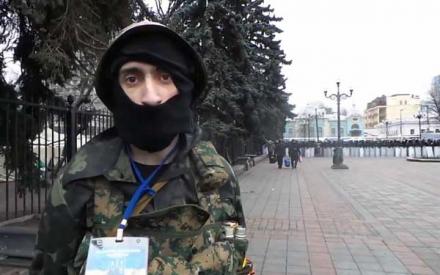 Le tribunal a envoyé des topazes anti-Maidan en prison jusqu'au 15 février Суд отправил антимайдановца Топаза за решетку до 15 февраля