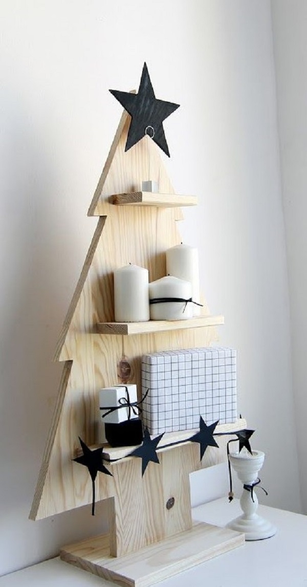 Arbres de Noël inhabituels qui ne prennent pas de place dans la maison. Les vacances du Nouvel An à être! Не занимающая место Елка