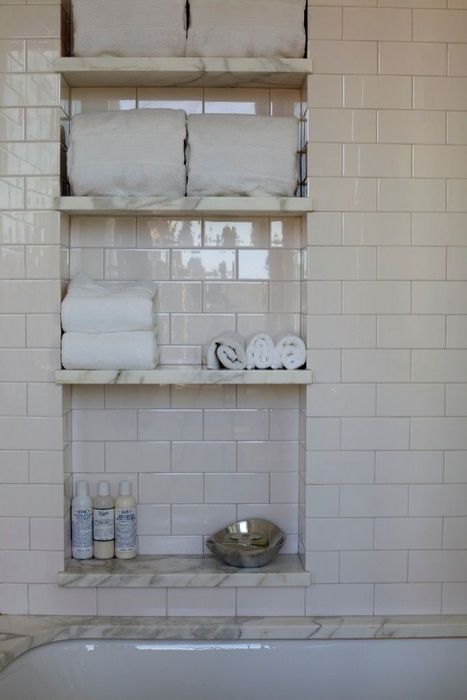 Stockage dans la salle de bain: des idées sympas pour tout espace Хранение в ванной: крутые идеи для любого пространства