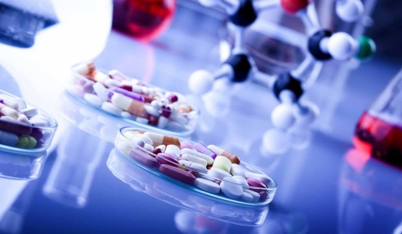 Analgésiques - Quel type de médicament est dangereux d'interférer avec l'alcool Инсульт, кровотечения, кома: какие лекарства опасно мешать с алкоголем
