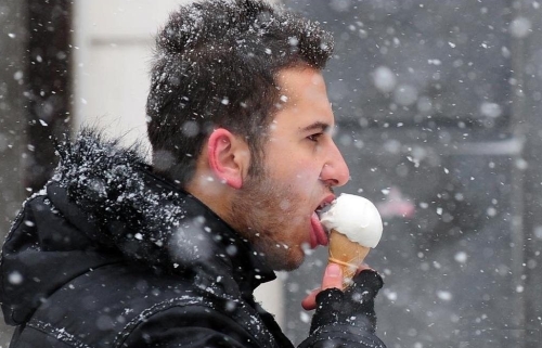 Est-il possible de tomber malade du froid? - Différences entre grippe, rhume et SRAS Можно ли заболеть от холода? - Симптомы гриппа, простуды и ОРВИ