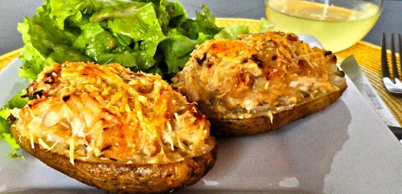 Pommes de terre cuites dans un uniforme - 10 meilleurs plats à base de pomme de terre Картофель, запеченный в мундире - Лучшие блюда из картошки
