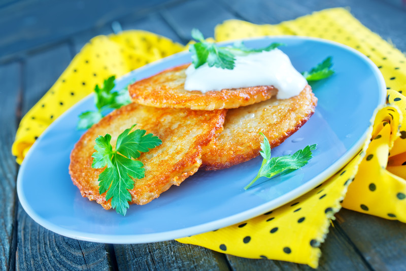 Crêpes de pommes de terre au fromage - 10 meilleurs plats de pommes de terre Картофельные оладьи с сыром - Лучшие блюда из картошки