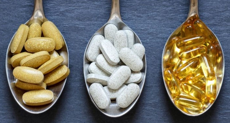 Les vitamines, qui sont achetées stupidement, insignifiant et même dangereux! Бессмысленные и опасные витамины