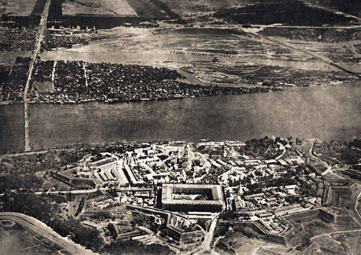 Quartier Petcherski et ses quartiers résidentiels historiques Жилые местности Печерска