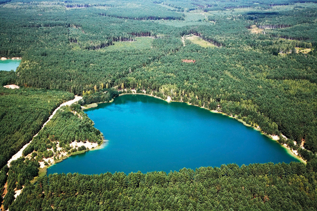 Blue Lakes (région de Tchernihiv) - Des lieux peu connus de l'Ukraine pour les loisirs avec les enfants Голубые озера (Черниговская область) - Места в Украине для отдыха с детьми