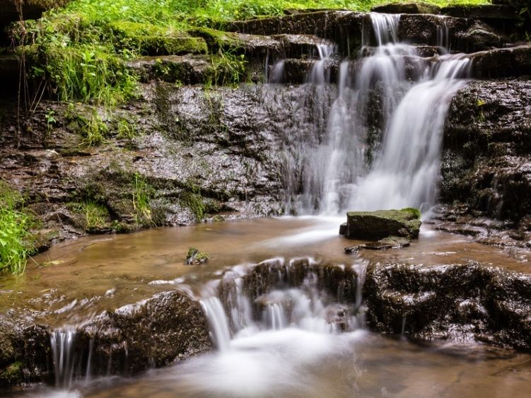 Cascades Rusilovskiye - Toutes les cascades d'Ukraine: plus de 40 belles cascades d'Ukraine (photo) Русиловские водопады - ТОП водопадов Украины