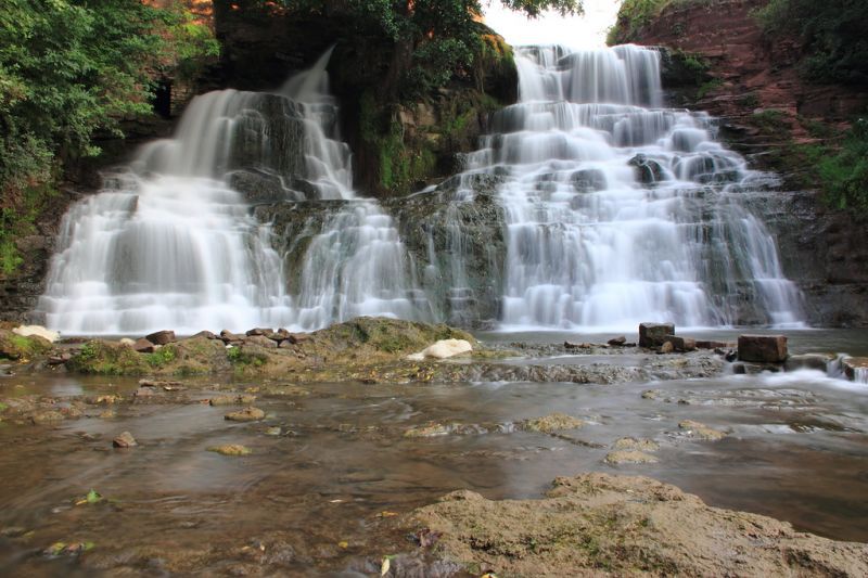 Chutes Dzhurinsky - Toutes les cascades d'Ukraine: plus de 40 belles cascades d'Ukraine (photo) Джуринский водопад - ТОП водопадов Украины