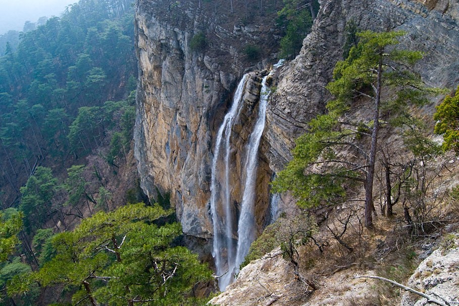Cascade Uchan-Su - Toutes les cascades d'Ukraine: plus de 40 belles cascades d'Ukraine (photo) Водопад Учан-Су - ТОП водопадов Украины
