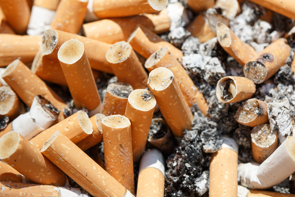 Filtres à cigarettes: déception technologique qui nuit aux fumeurs et à l'environnement Сигаретные фильтры - технологический обман