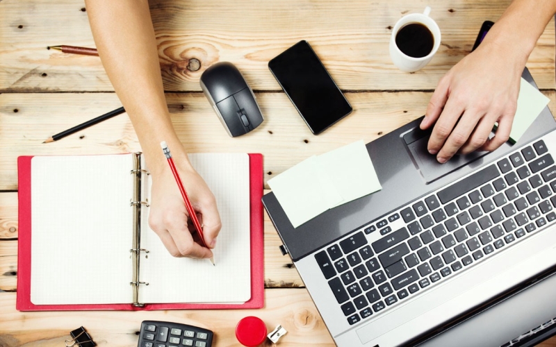 Comment organiser votre journée de travail Организация рабочего дня