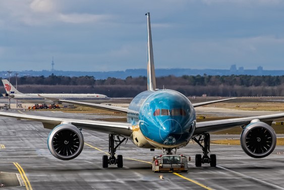 Comment acheter le billet d'avion le moins cher Как купить самый дешевый билет на самолет