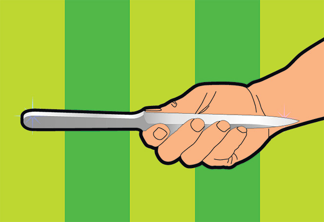 Comment lancer un couteau: des secrets simples qui permettent à la lame de s'enfoncer dans la cible Как метать нож