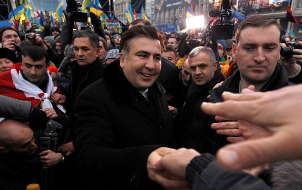 Saakashvili (de 36 personnes) refuser l'entrée à l'Ukraine à la demande de l'adjoint du peuple Tsarev Саакашвили (всего 36 лиц) запрещен въезд в Украину по требованию нардепа Царева