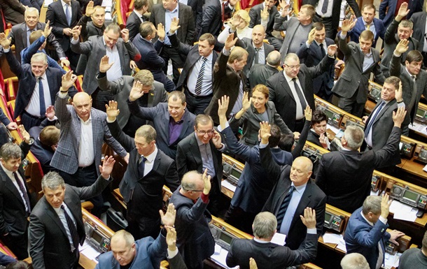 В парламенте произошел государственный переворот - оппозиция