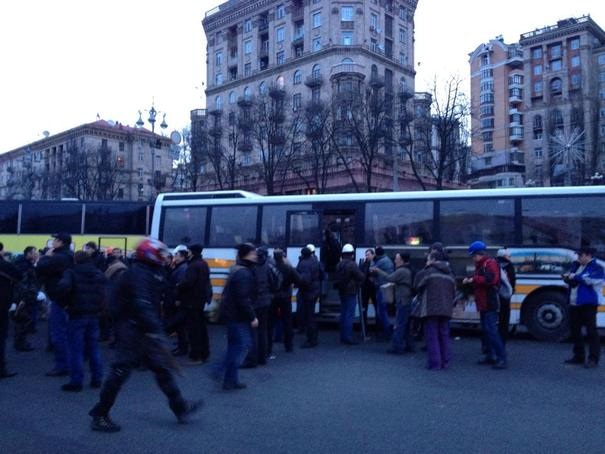 Chronique du centre de Kiev sur Février 18-20