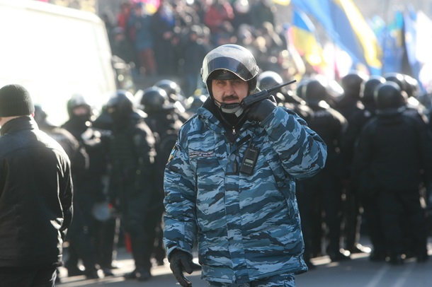 Alors que la guerre. Événements à Kiev Photo-chroniques 18 Février Как на войне. Фотохроники событий в Киеве 18 февраля