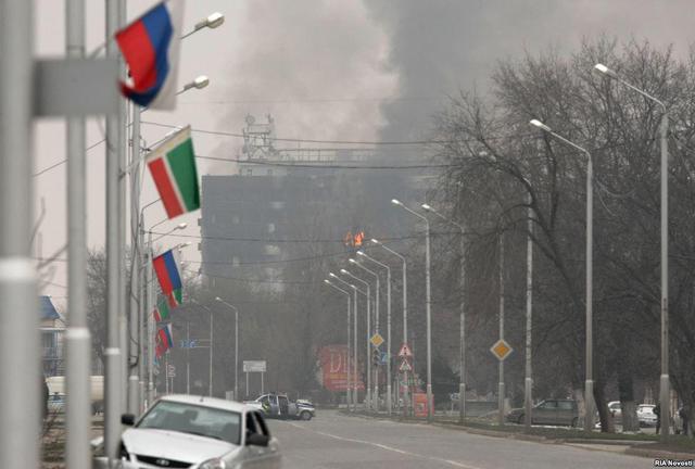 Bataille à Grozny: Warriors of Itchkérie détruit 70 Kadyrovites. histoire de l'image Бой в Грозном: воины Ичкерии уничтожили 70 кадыровцев. ФОТОрепортаж