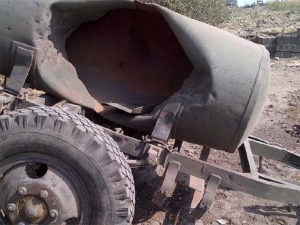 Les terroristes utilisent contre des militaires ukrainiens interdits dans certains pays, les sous-munitions. histoire de l'image