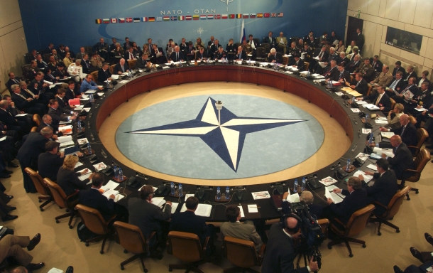 L'Ukraine a donné l'OTAN une liste de matériel nécessaire et des moyens techniques pour armer (mise à jour) Украина передала НАТО список необходимых материально-технических средств для вооружения (обновлено)