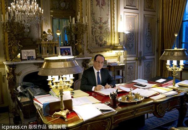 Comparer les emplois Merkel, Obama, Hollande, Poutine et Porochenko. PHOTO Сравните рабочие места Меркель, Обамы, Олланда, Путина и Порошенко. ФОТО