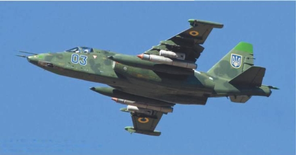 terroristes russes ont abattu un avion Su-25, le sort du pilote est inconnu Российские террористы сбили самолет Су-25, судьба пилота неизвестна