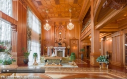 Les internautes peuvent voir les détails de la chambre élégante palais de l'ex-président