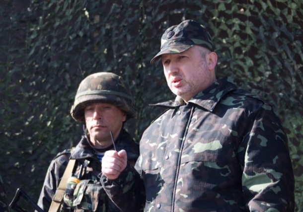 Turchynov a signé un décret sur la mobilisation partielle en Ukraine Турчинов подписал указ о частичной мобилизации по всей Украине