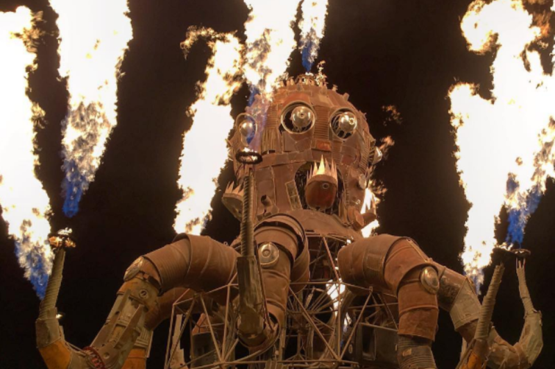Les meilleures photos et vidéos des personnes et des installations à Burning Man 2016