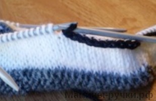 Comment tricoter des pantoufles, espadrilles, rayons Как вязать кеды-тапочки спицами