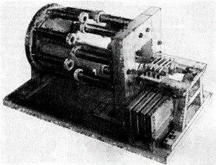 Le modèle actuel de la station de base du moteur Jacobi