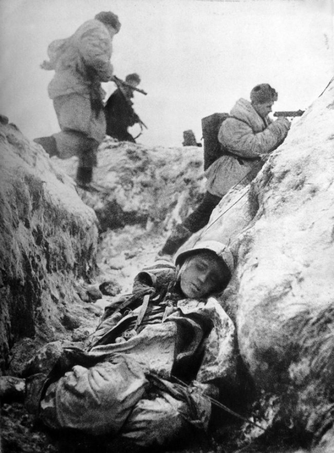 30 photos de la Grande Guerre patriotique 30 снимков Великой Отечественной войны
