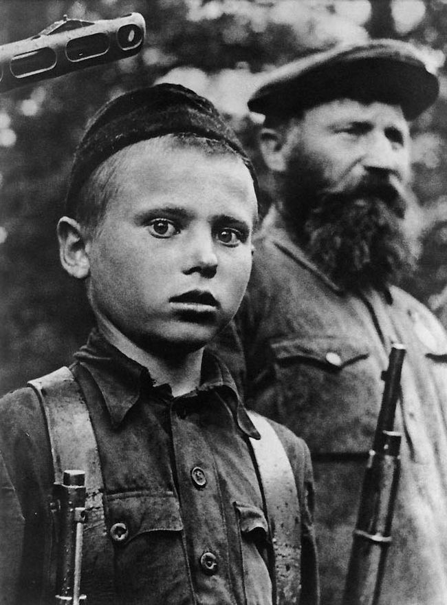 30 photos de la Grande Guerre patriotique 30 снимков Великой Отечественной войны