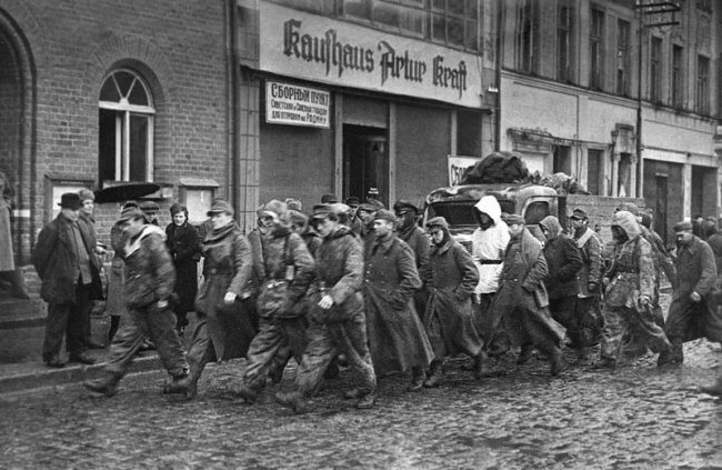 30 photos de la Grande Guerre patriotique 30 снимков Великой Отечественной войны