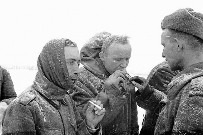 30 photos de la Grande Guerre patriotique 30 снимков Великой Отечественной войны