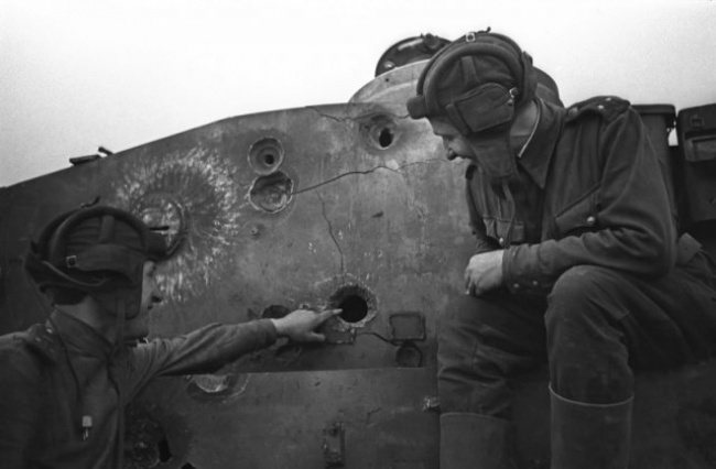 30 photos de la Grande Guerre patriotique 30 снимков Великой Отечественной войны